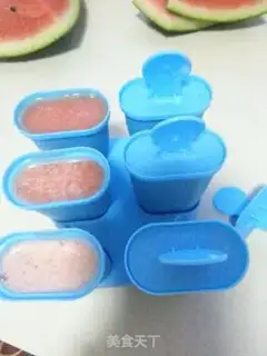 Make Watermelon popsicle step 5