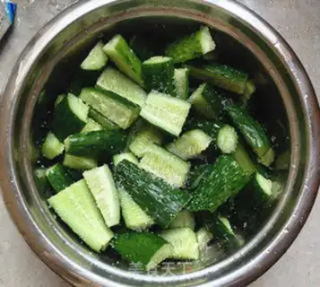 Make cucumber step 1