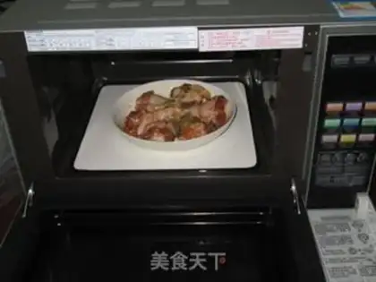Make A microwave chicken leg step 5