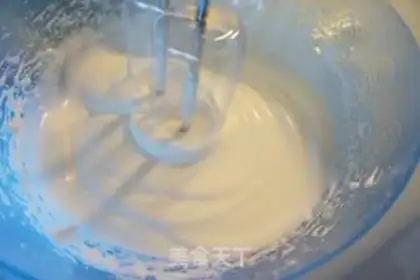 Make Chocolate cake step 5