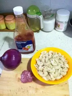 Make Meat sauce macaroni step 0