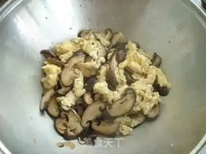 Make Frozen eggs step 8