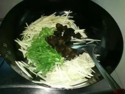 Make White-fried meat step 3