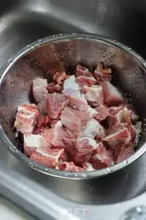 Make Tomato beef noodles step 0