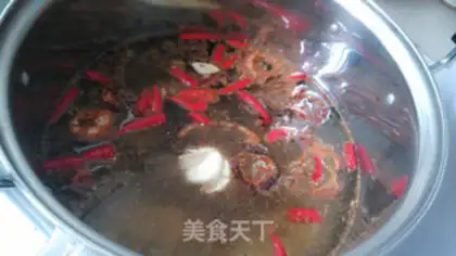 Make Pumpkin chicken in Yunzhou step 3
