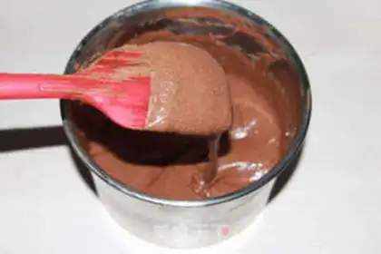 Make Chocolate magma cake step 9