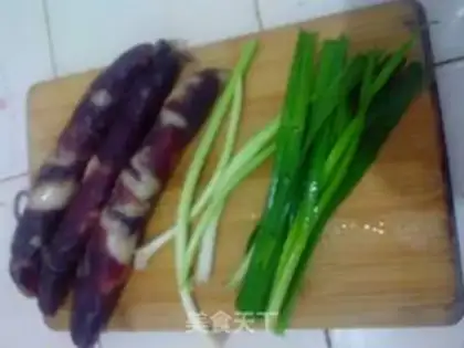 Make Garlic fried sausage step 0