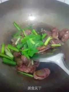 Make Garlic fried sausage step 6