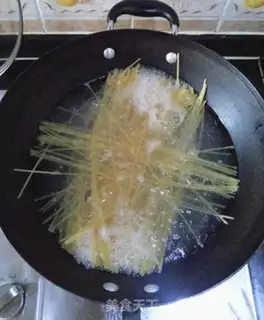 Make Shrimp tomatoes for pasta step 1