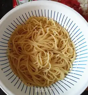 Make Shrimp tomatoes for pasta step 2