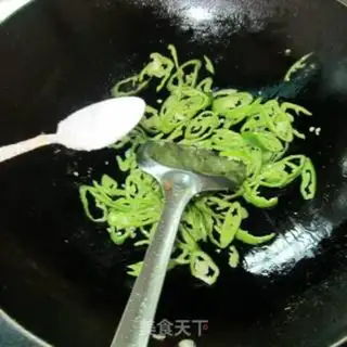 Make Acquainted egg silk step 2