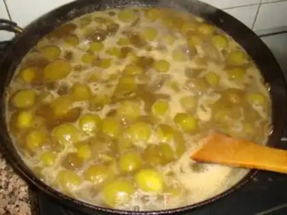 Make Cyan plum sauce step 3