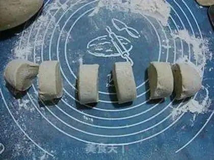 Make Lotus roll step 5