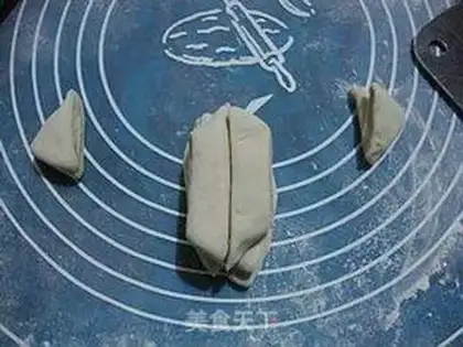 Make Lotus roll step 10