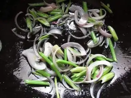 Make Beef noodles step 2