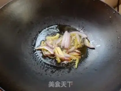 Make Carrot green peppers for five flowers step 6