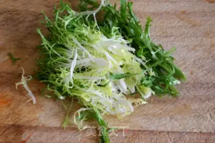 Make Blueberry shrimp salad step 5