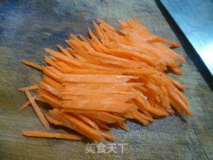 Make White onion dry carrots step 4