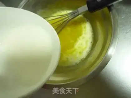 Make Green side rolls of cake step 1