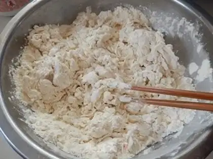 Make Meatloaf buns step 1
