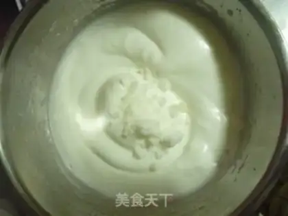 Make Green side rolls of cake step 8