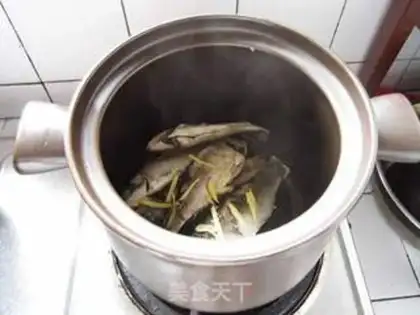 Make A melon soup step 4