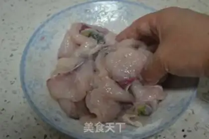 Make Red oil fish step 3