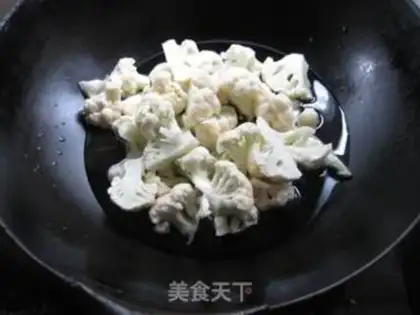 Make Cheese gravy step 1