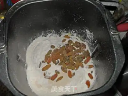 Make Big raisin bread step 2