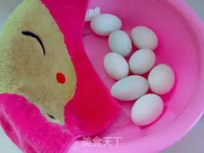 Make Homemade duck eggs step 1