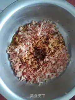 Make Garlic meat dumplings step 3