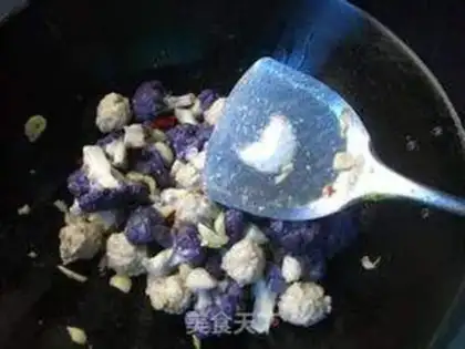 Make The veal flower fried seafoodballs step 6