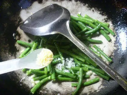 Make Garlic beans step 6