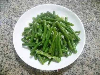 Make Garlic beans step 8