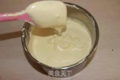 Make Two-colour towel cake rolls step 0