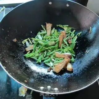 Make Fresh bean horned fish step 6