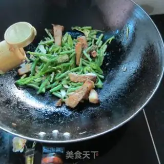 Make Fresh bean horned fish step 7