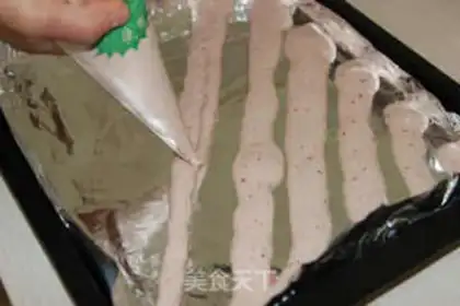 Make Two-colour towel cake rolls step 5