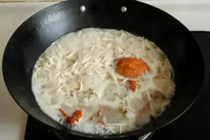 Make White crab hanging step 8