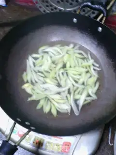 Make Xinjiang chicken step 0