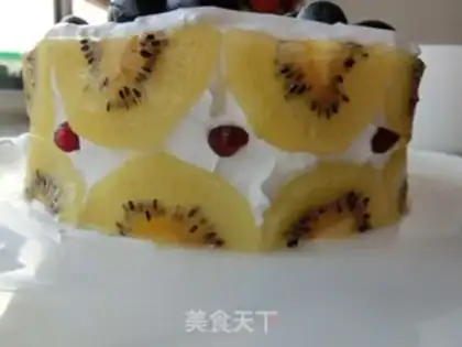 Make Birthday cream cake step 5
