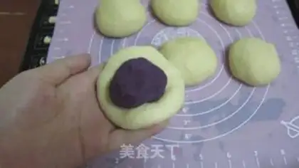 Make Spaghetti-shaped bread step 5