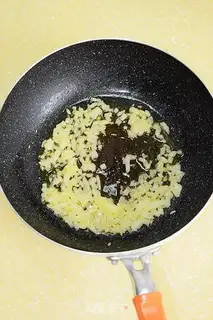Make French mussels step 1