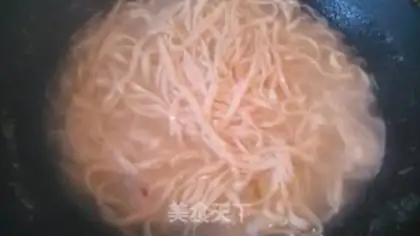 Make Red beef noodles step 6