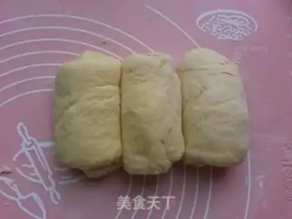 Make Milk and white toast step 3
