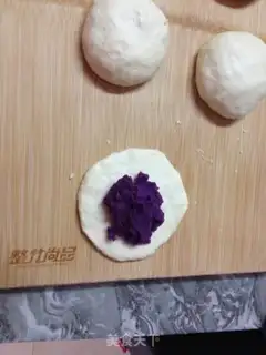 Make Spaghetti burrito step 3