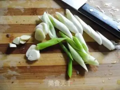 Make Snack of gravy with broccoli step 2