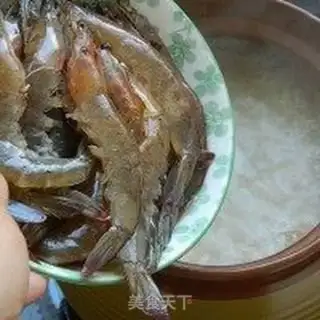 Make Shrimp congee step 6