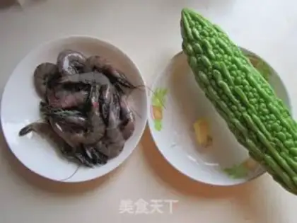 Make Shrimp and bitter melon step 0