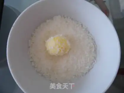 Make Gold coconut ball step 6